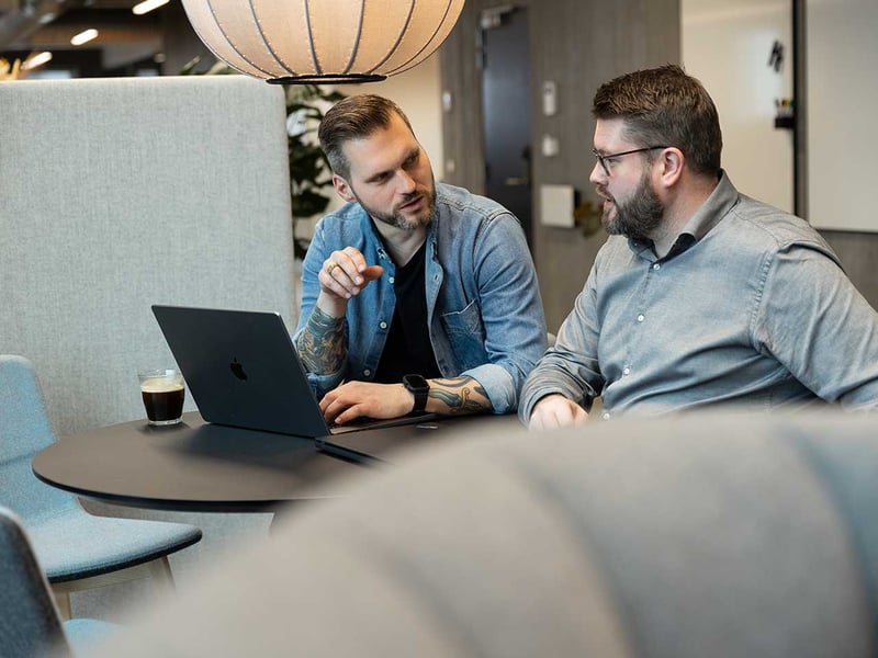 Vælg det rigtige CMS til dit website - Skal det være Umbraco, DynamicWeb eller HubSpot?
