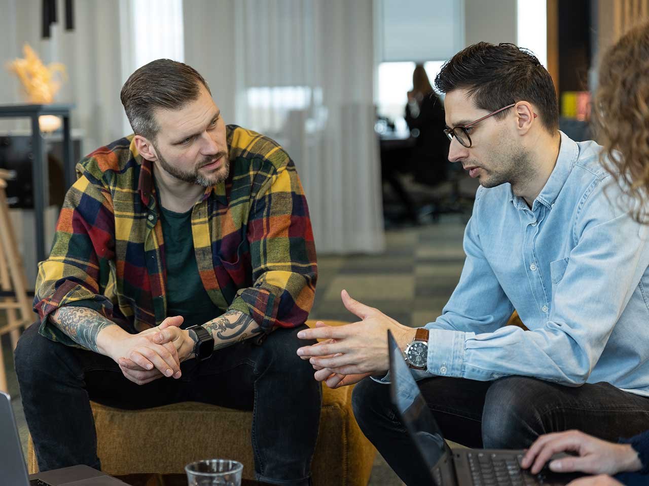 twoday kollegaer snakker om optimering af websites performance